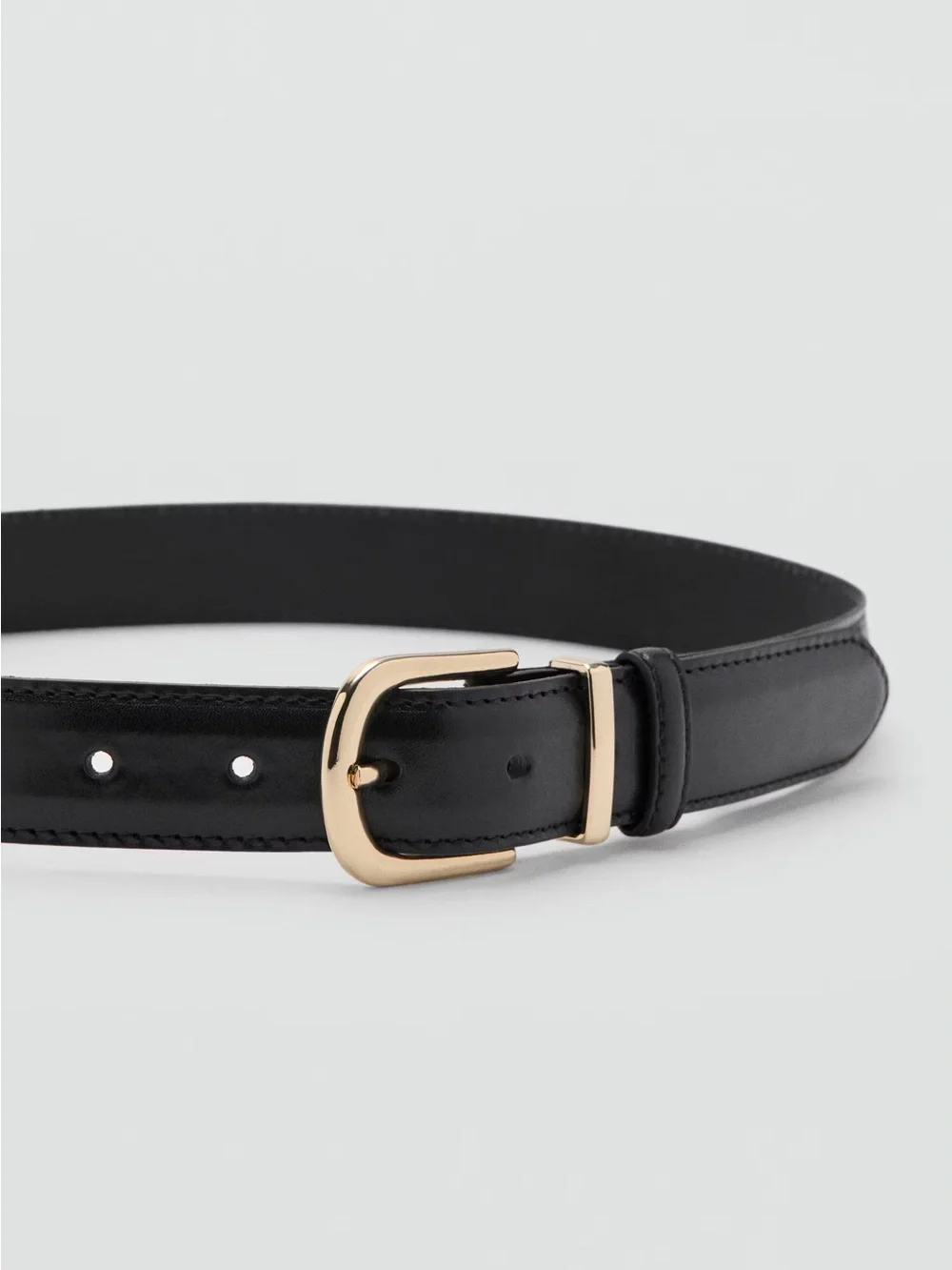NWT (size small) MANGO BUCKLE LEATHER BELT